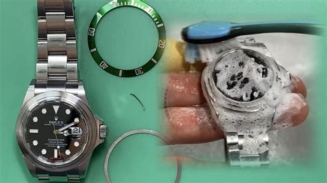 how to take apart rolex submariner|Remove and Replace the Bezel on Your Rolex Submariner..